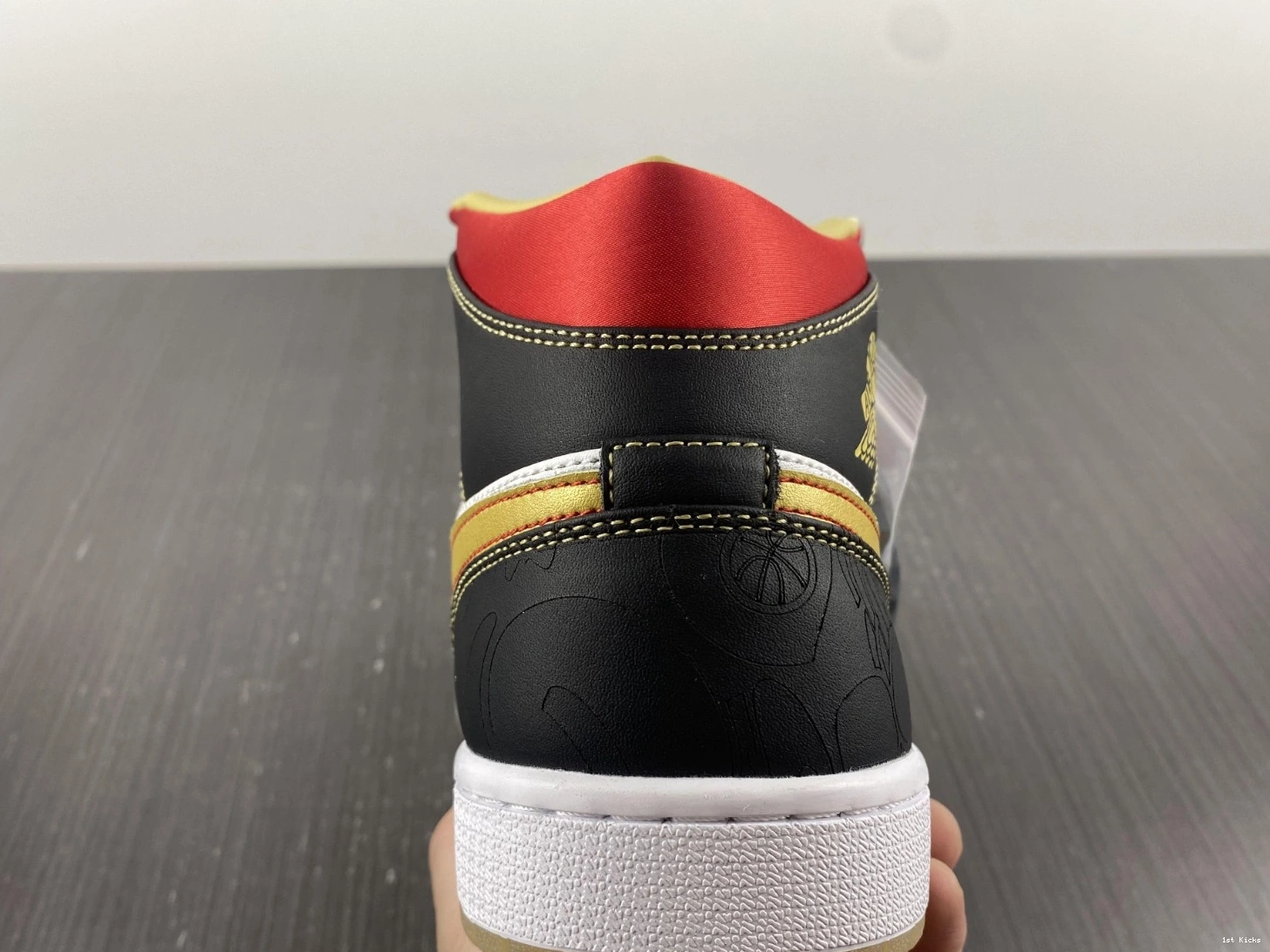 Jordan XQ 2022 DV0576-176 Air Mid 1 0220